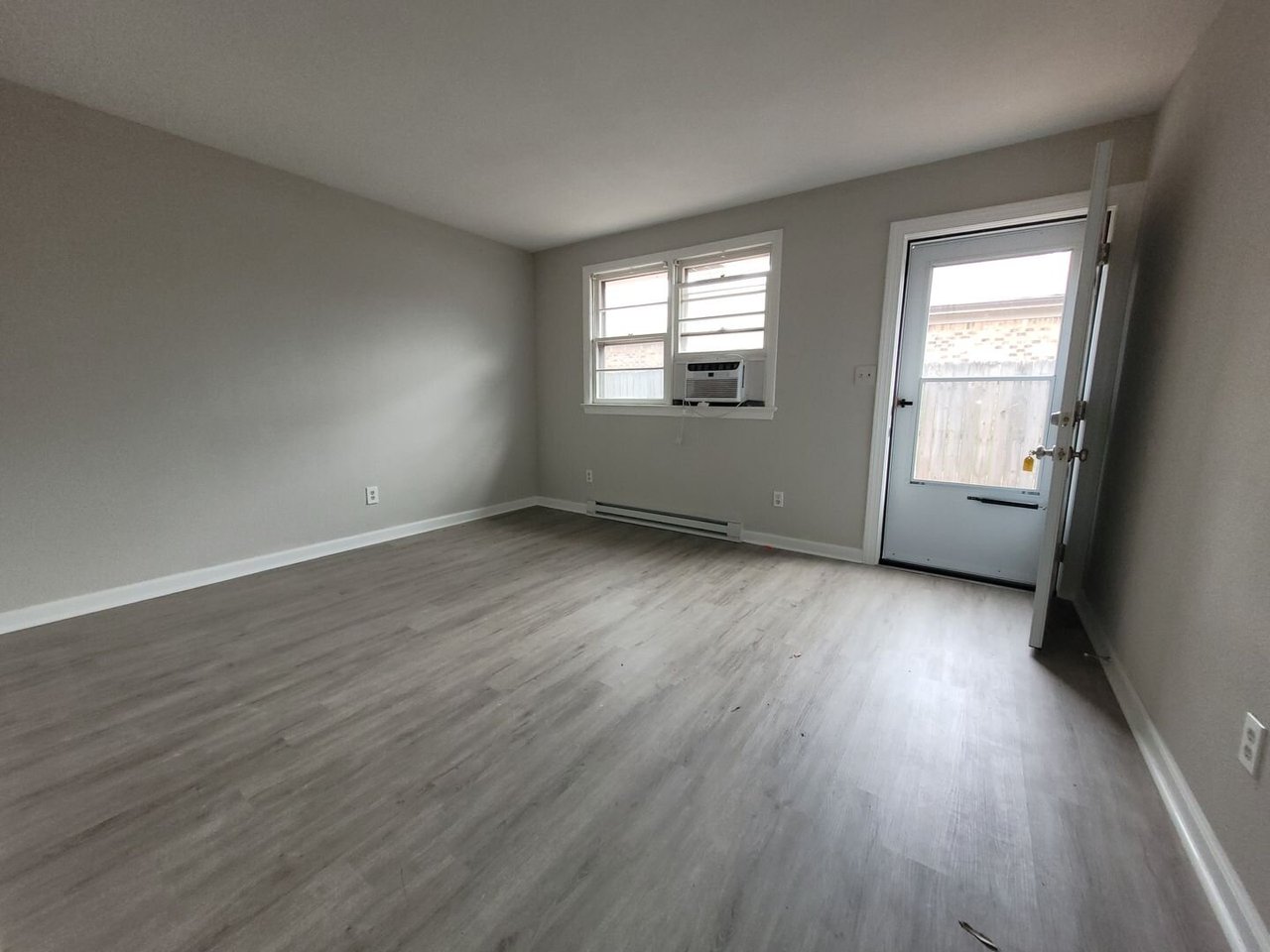 1045 E. Chester Street - #B Norfolk, VA 23503