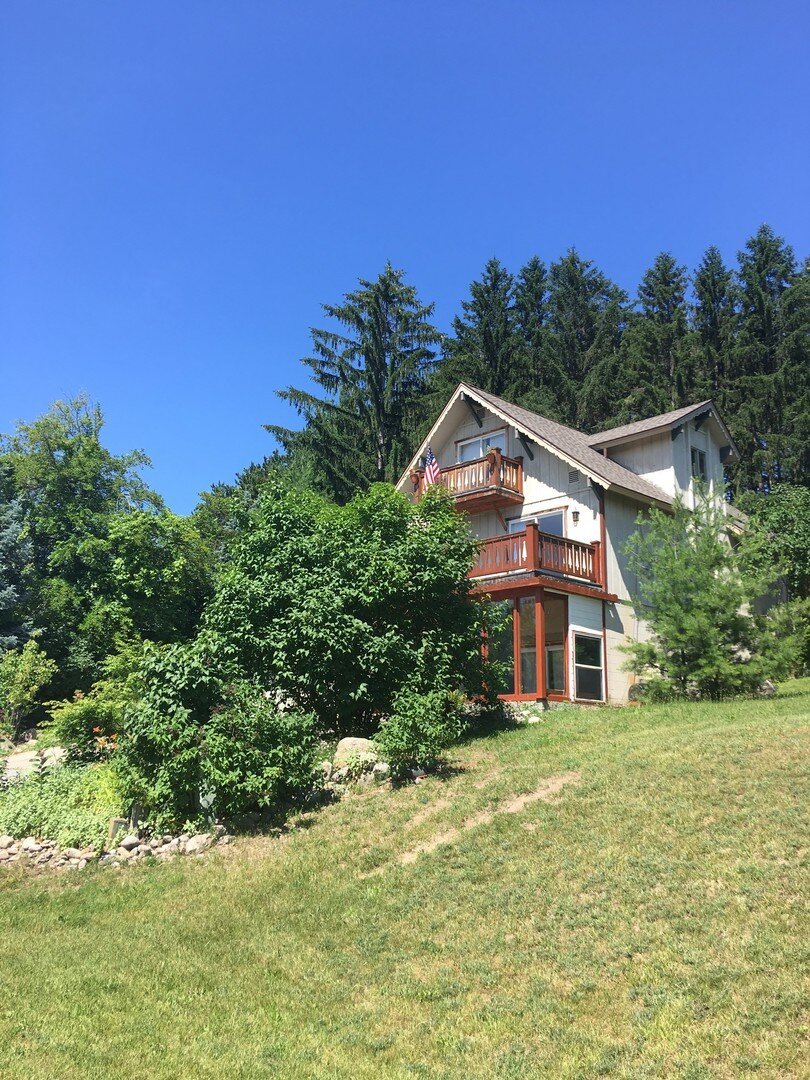 4170 Hearthside Dr Traverse City, MI 49686