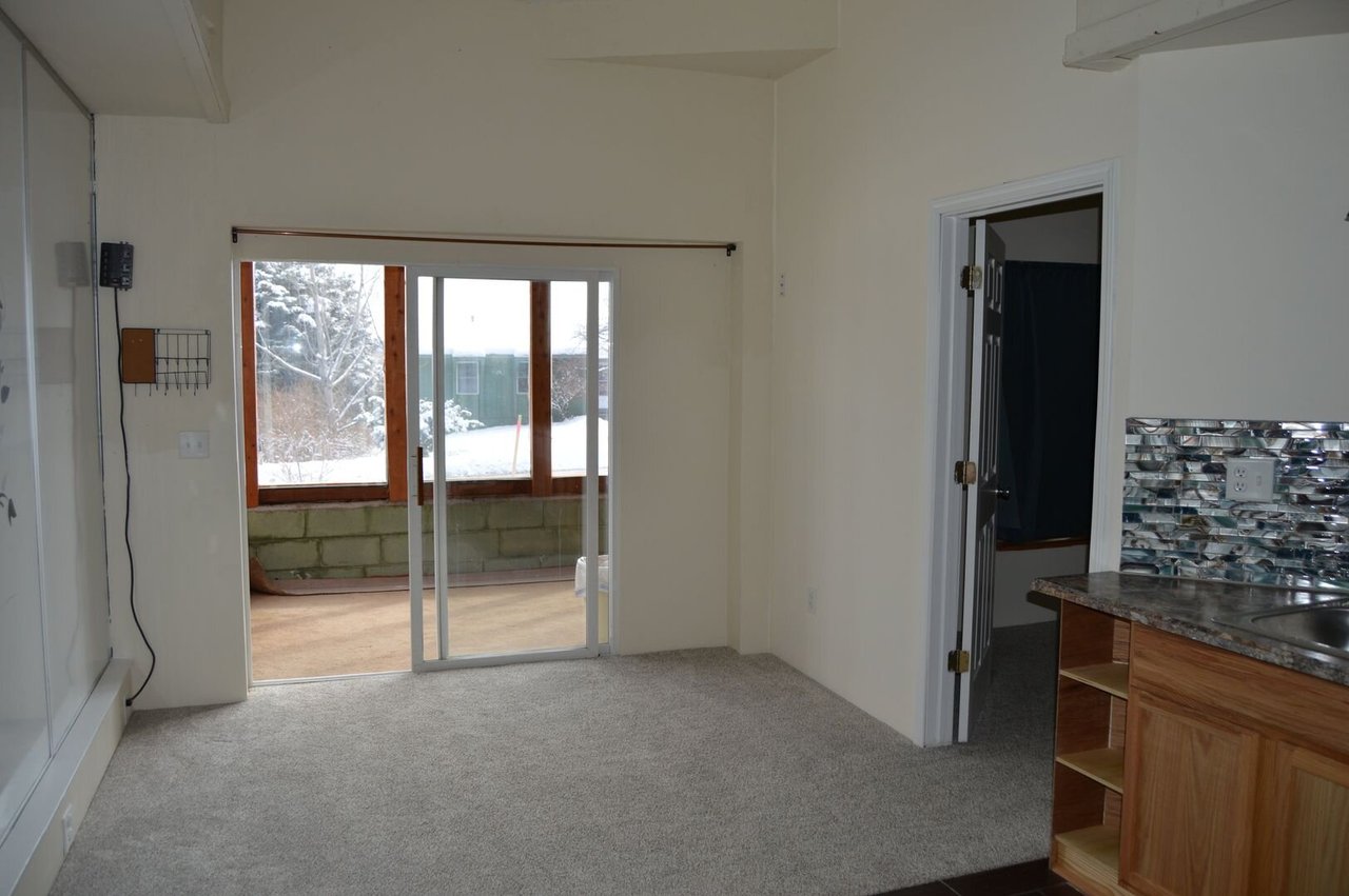 4170 Hearthside Dr Traverse City, MI 49686