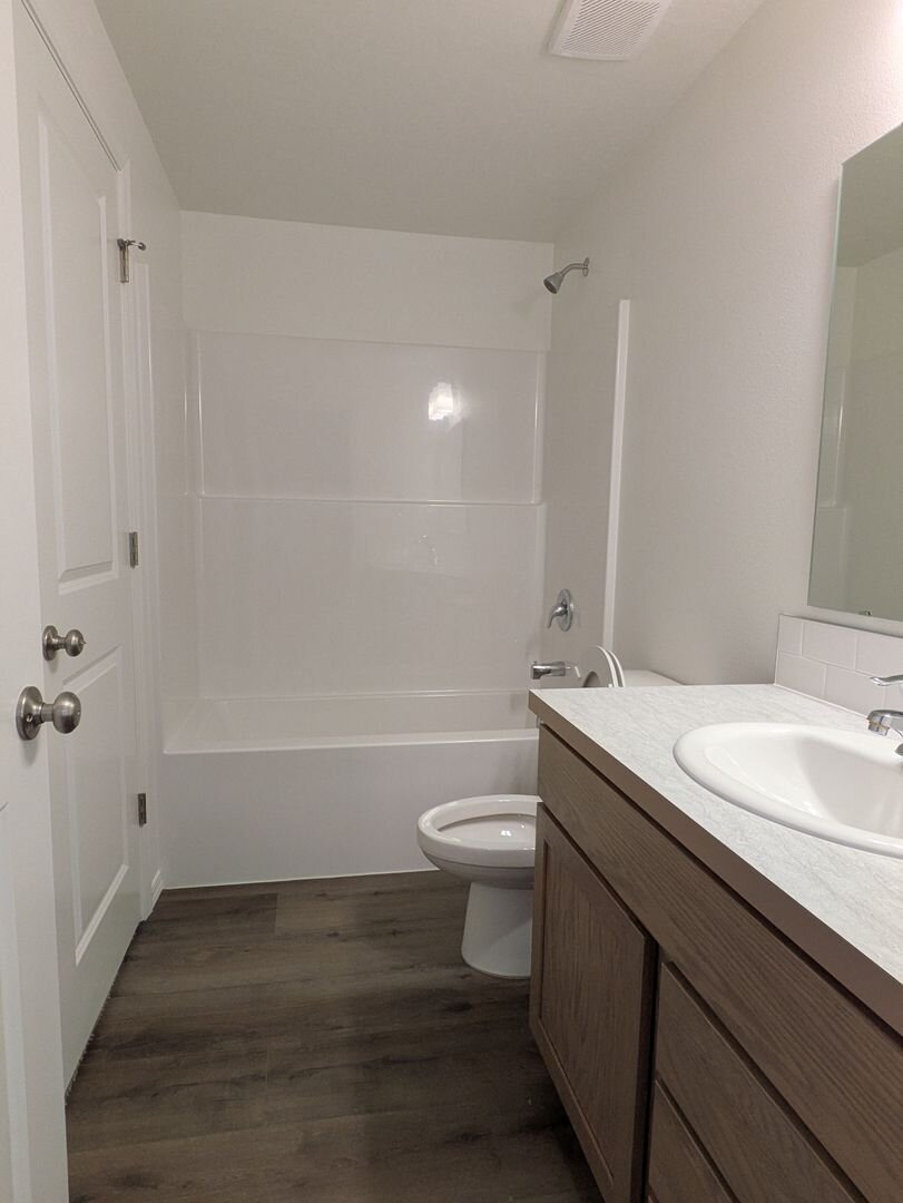 3692 S Penn St Kennewick, WA 99338