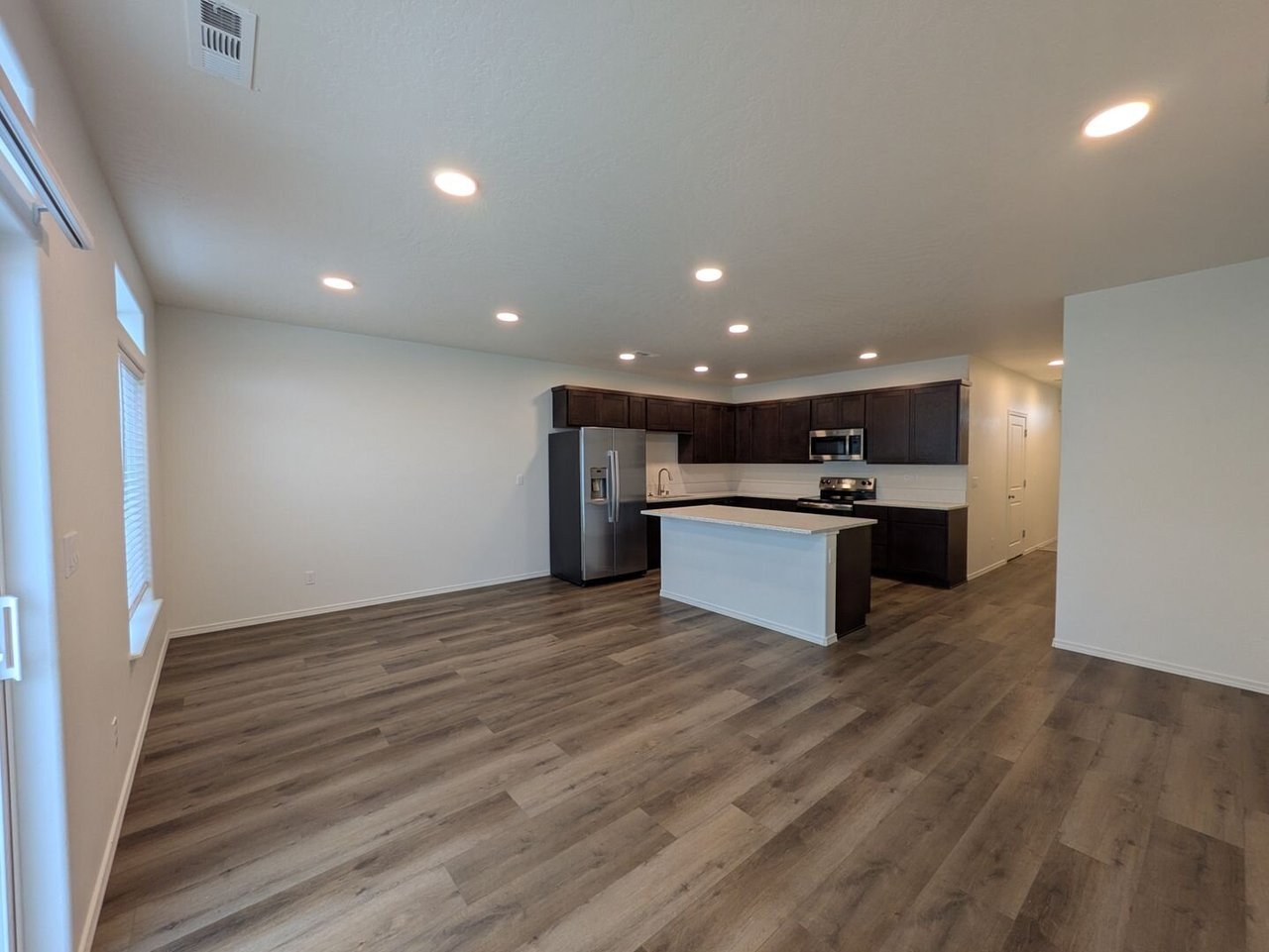 6496 W 36th PL Kennewick, WA 99338