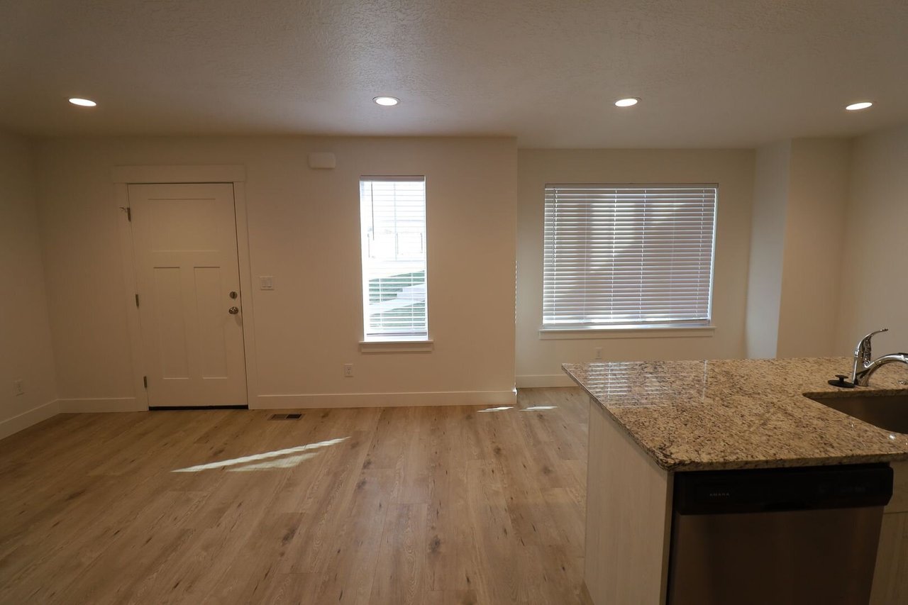 172 East Valley Way Drive Santaquin, UT 84655