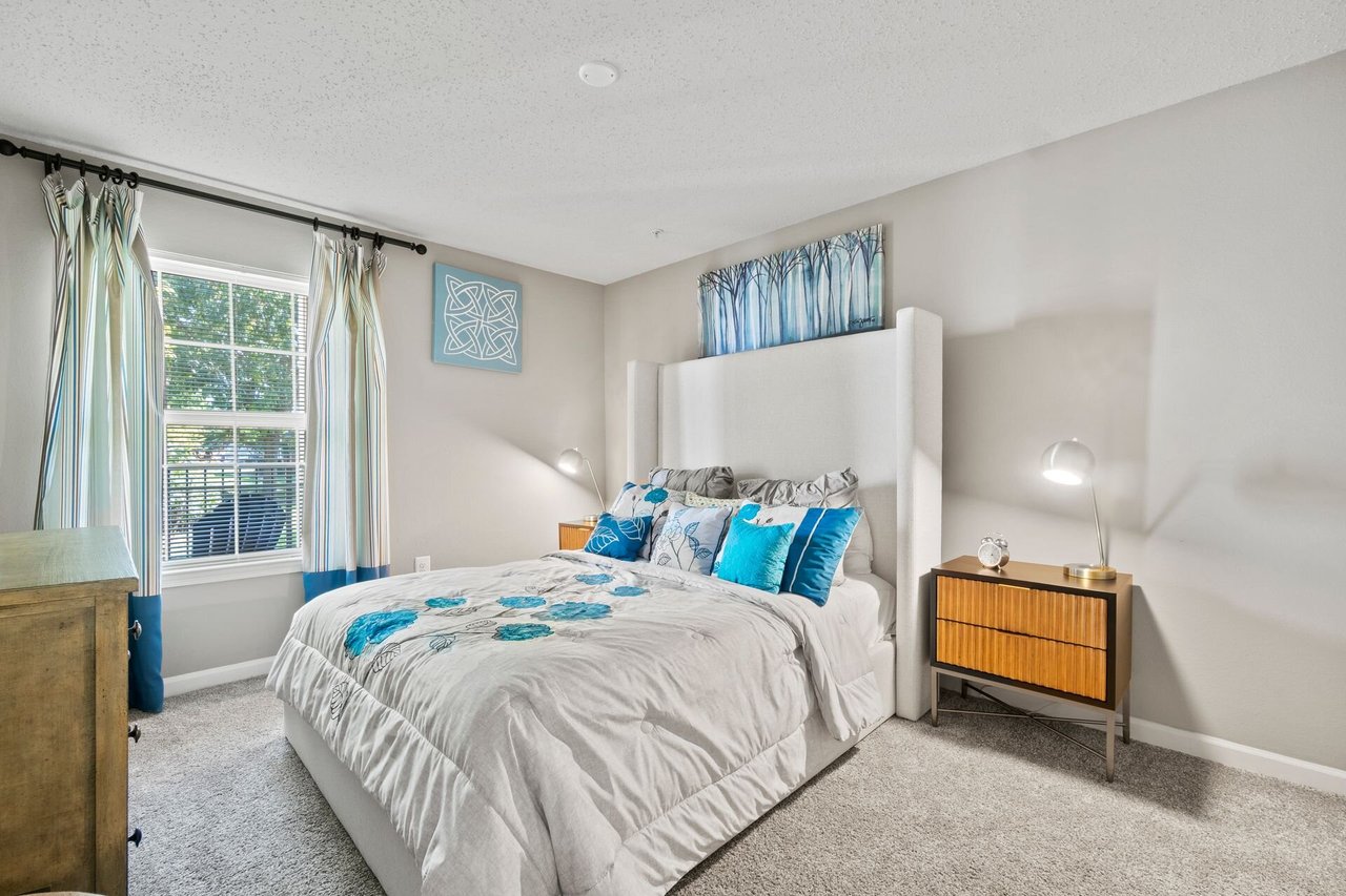  (Campaign: B1 | 2 Bed 2 Bath | 1105 sq ft)