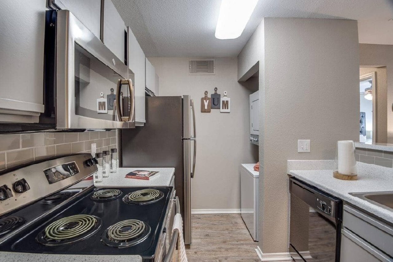  (Campaign: Bridgemont | B2 | 2 Bed 2 Bath | 897 sq ft)