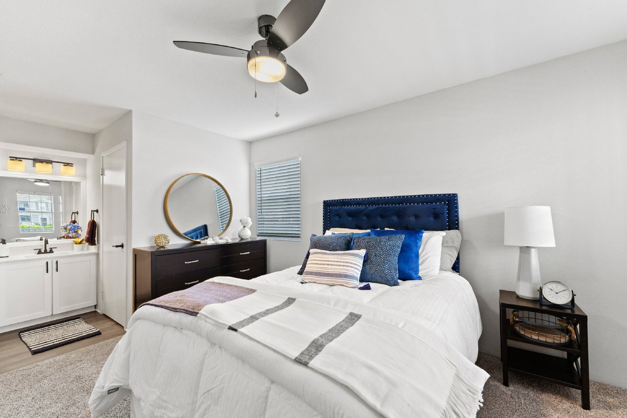  (Campaign: A1 | 1 Bed | 1 Bath | 743 sq ft)