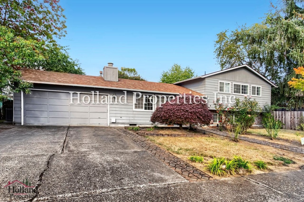 2127 SE 54th AVE Hillsboro, OR 97123