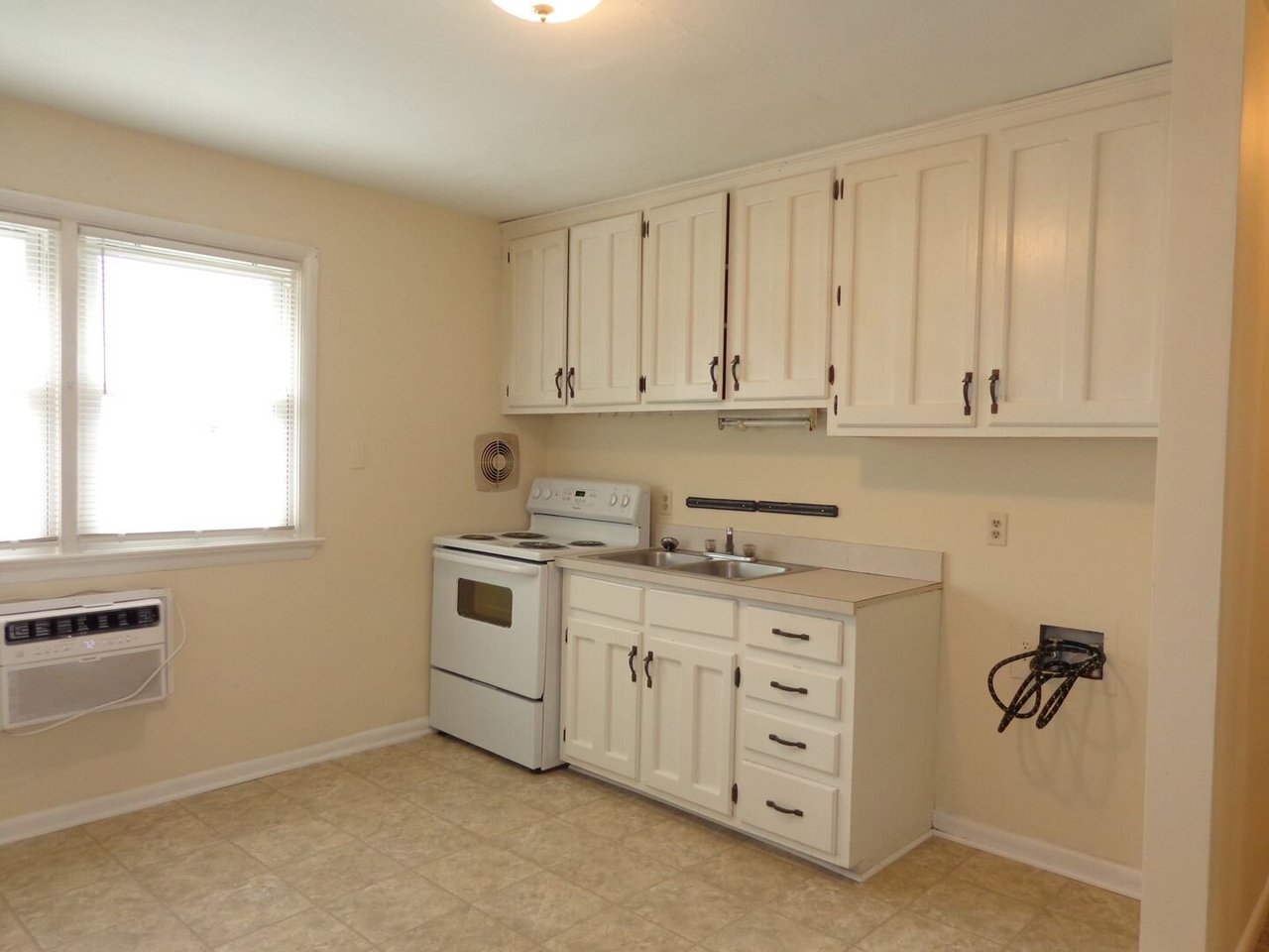 4626 Coronet Avenue - #A Virginia Beach, VA 23455