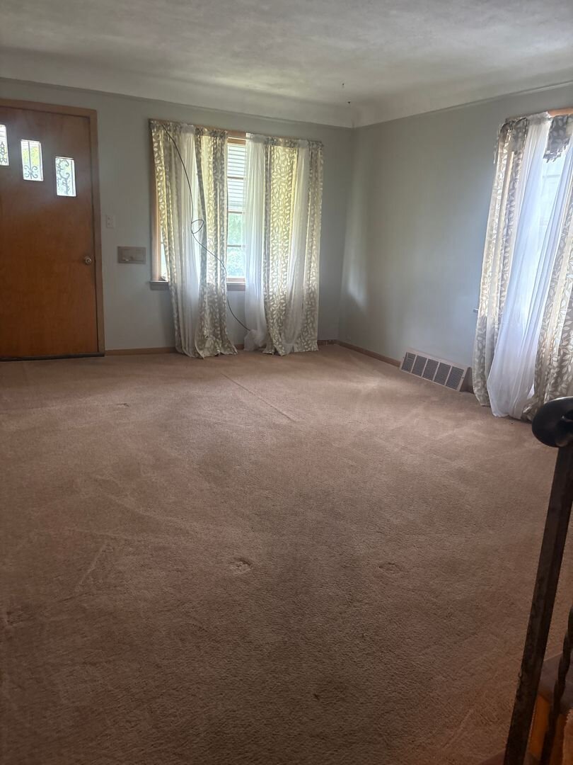 4253 E. 162nd St. Cleveland, OH 44128