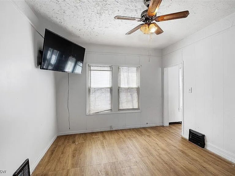 1260 E 113th St, Cleveland, OH, 44108, US photo 6
