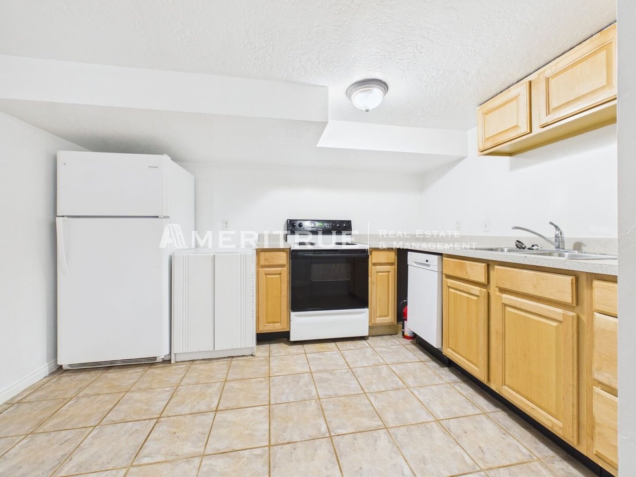197 East Utah Avenue - 2 Payson, UT 84651