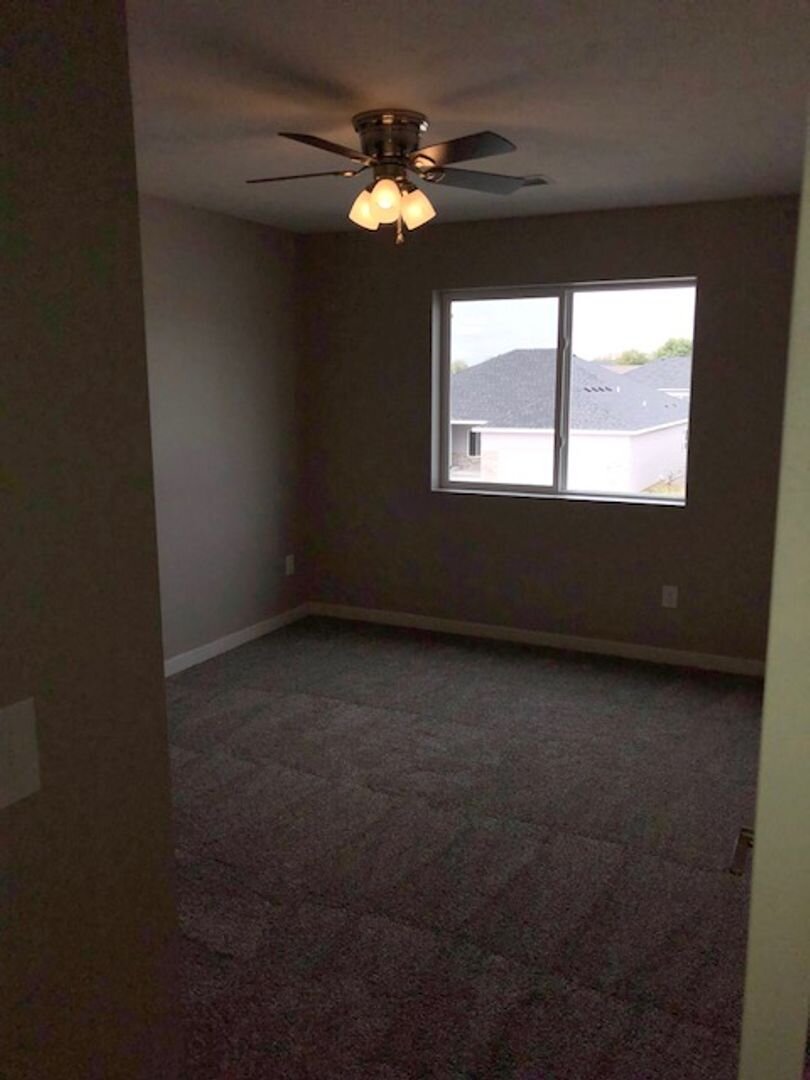 5033 W Stampede Lincoln, NE 68528