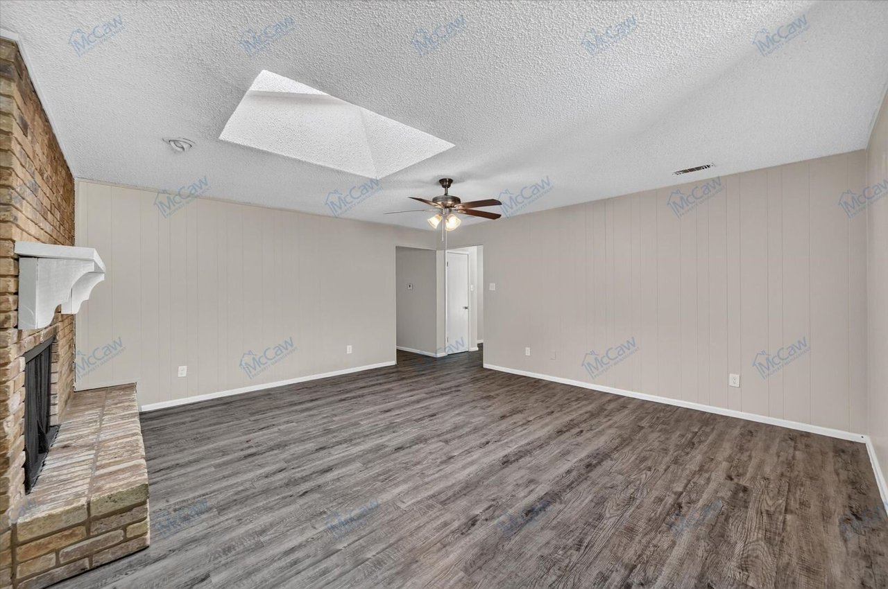 6401 Winn St. Fort Worth, TX 76133
