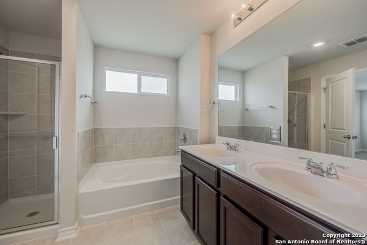14110 Lavaca Springs San Antonio, TX 78253