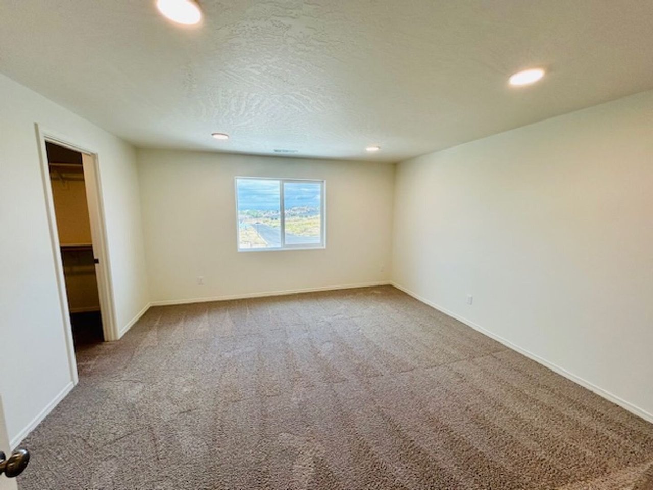 6664 W 36th PL Kennewick, WA 99338