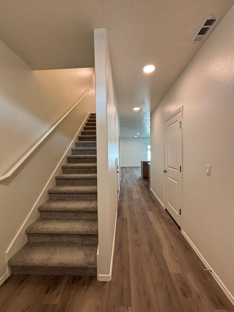 3767 S. Roosevelt PL. Kennewick, WA 99338
