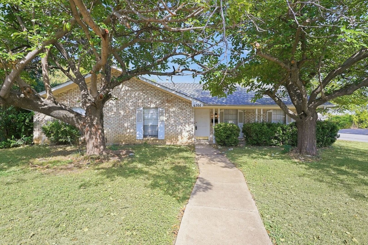6300 Wheaton Drive Fort Worth, TX 76133