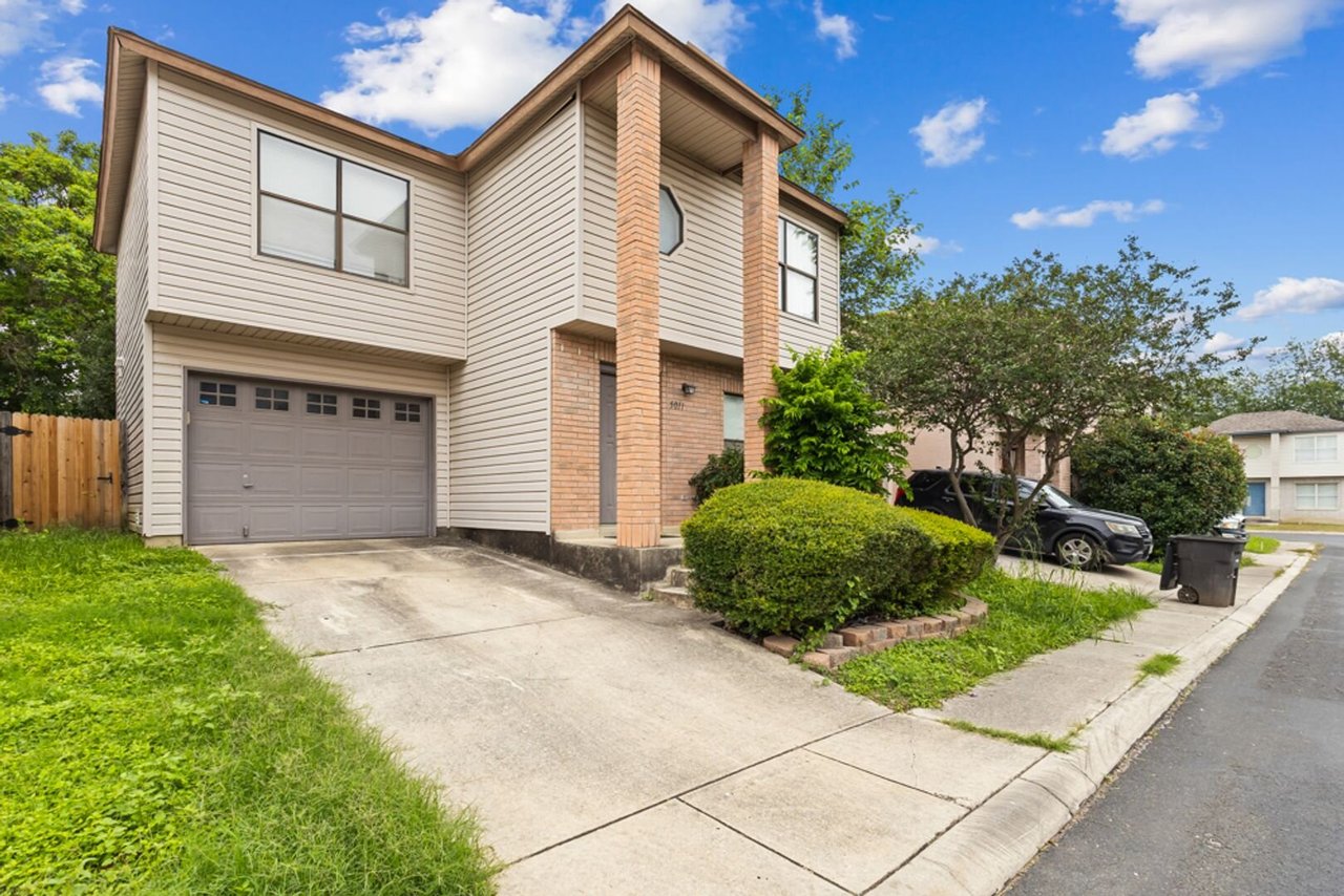 5011 River Kenton San Antonio, TX 78240