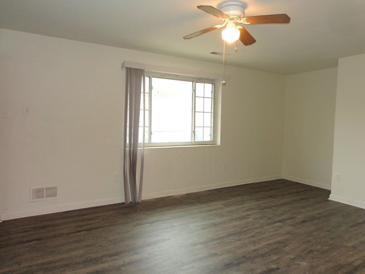 2016 E. Ocean View Avenue - #3 Norfolk, VA 23503