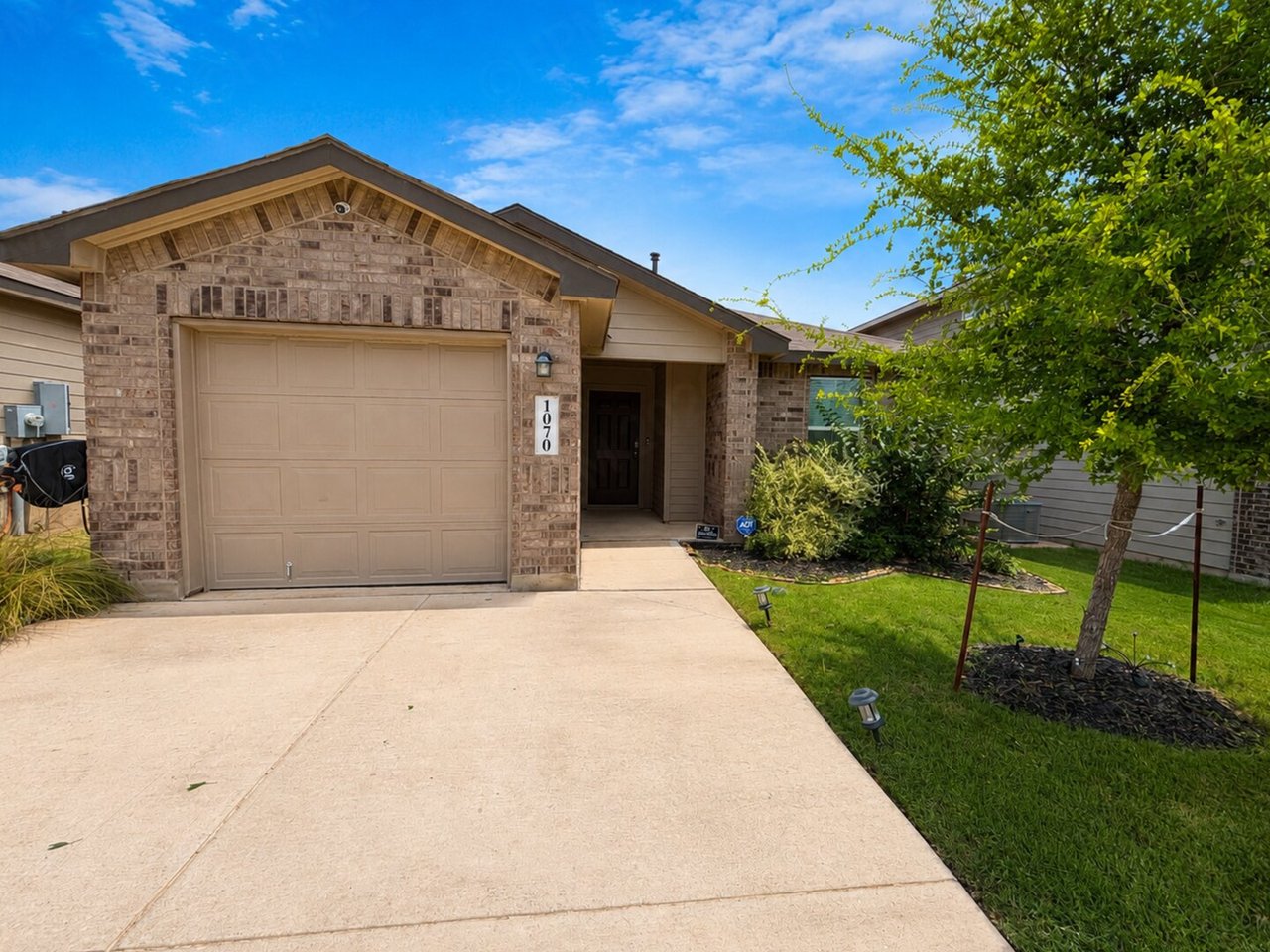 1070 Cozumel Emerald San Antonio, TX 78253