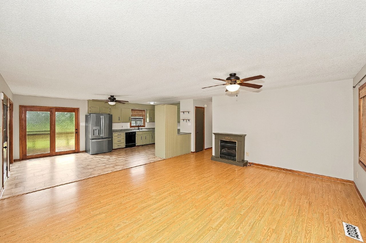 129 Laura Road