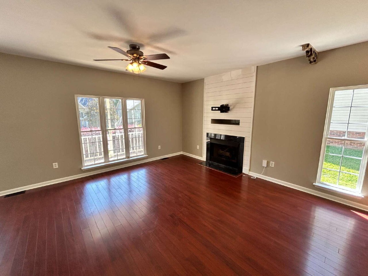 1547 Cambridge Heights Place Northwest