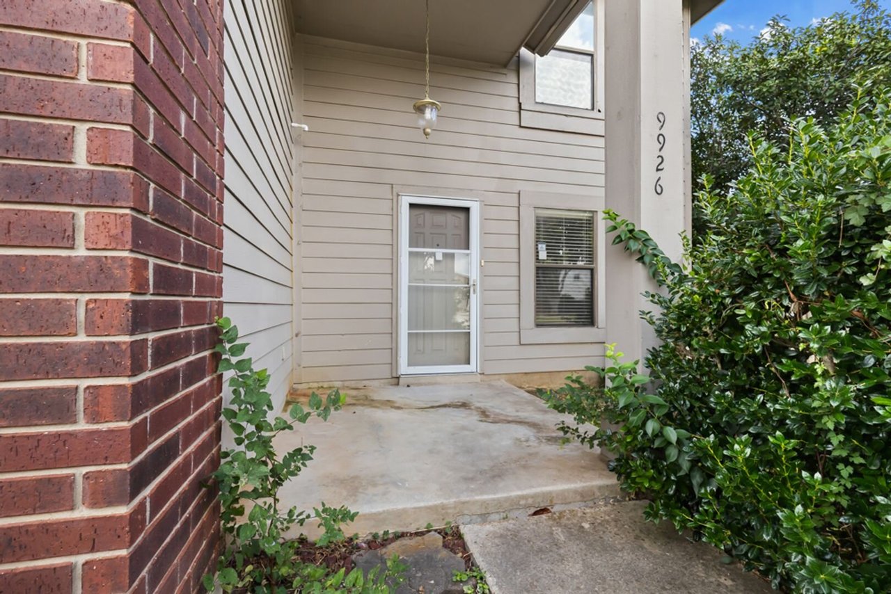 9926 Trendwood San Antonio, TX 78250