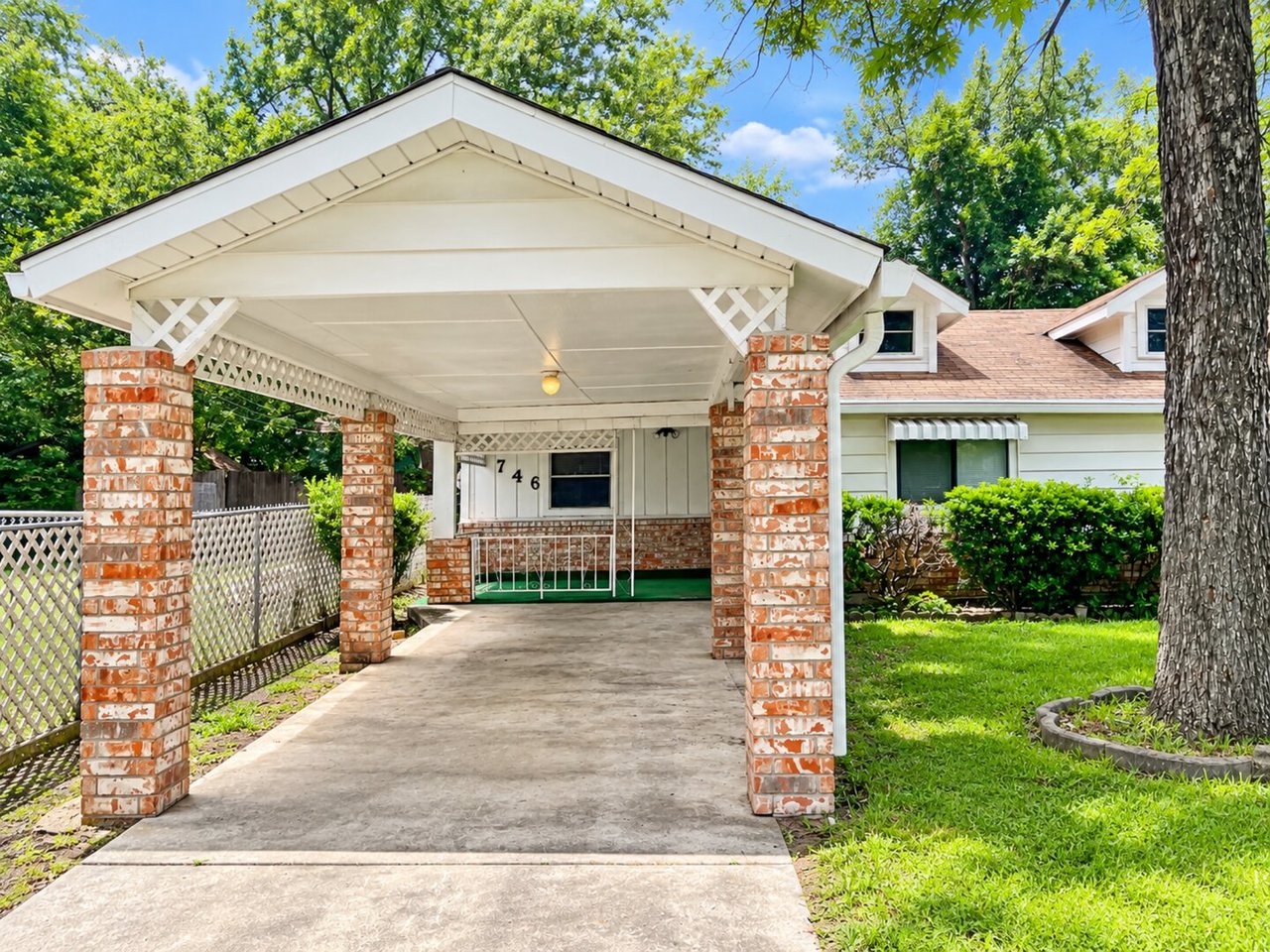 746 Gulf St San Antonio, TX 78202