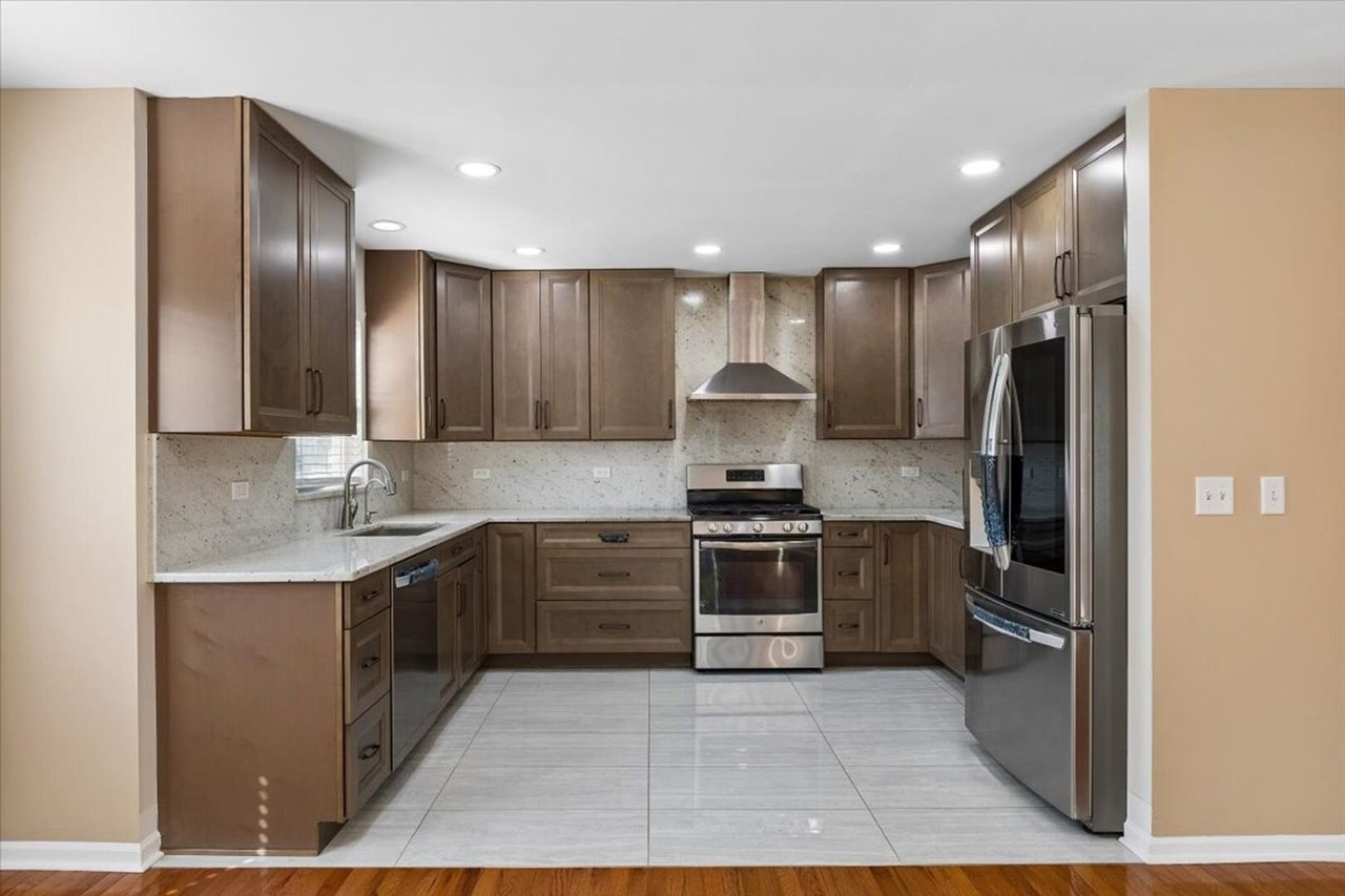 2504 Fairbanks Ct. Naperville, IL 60540