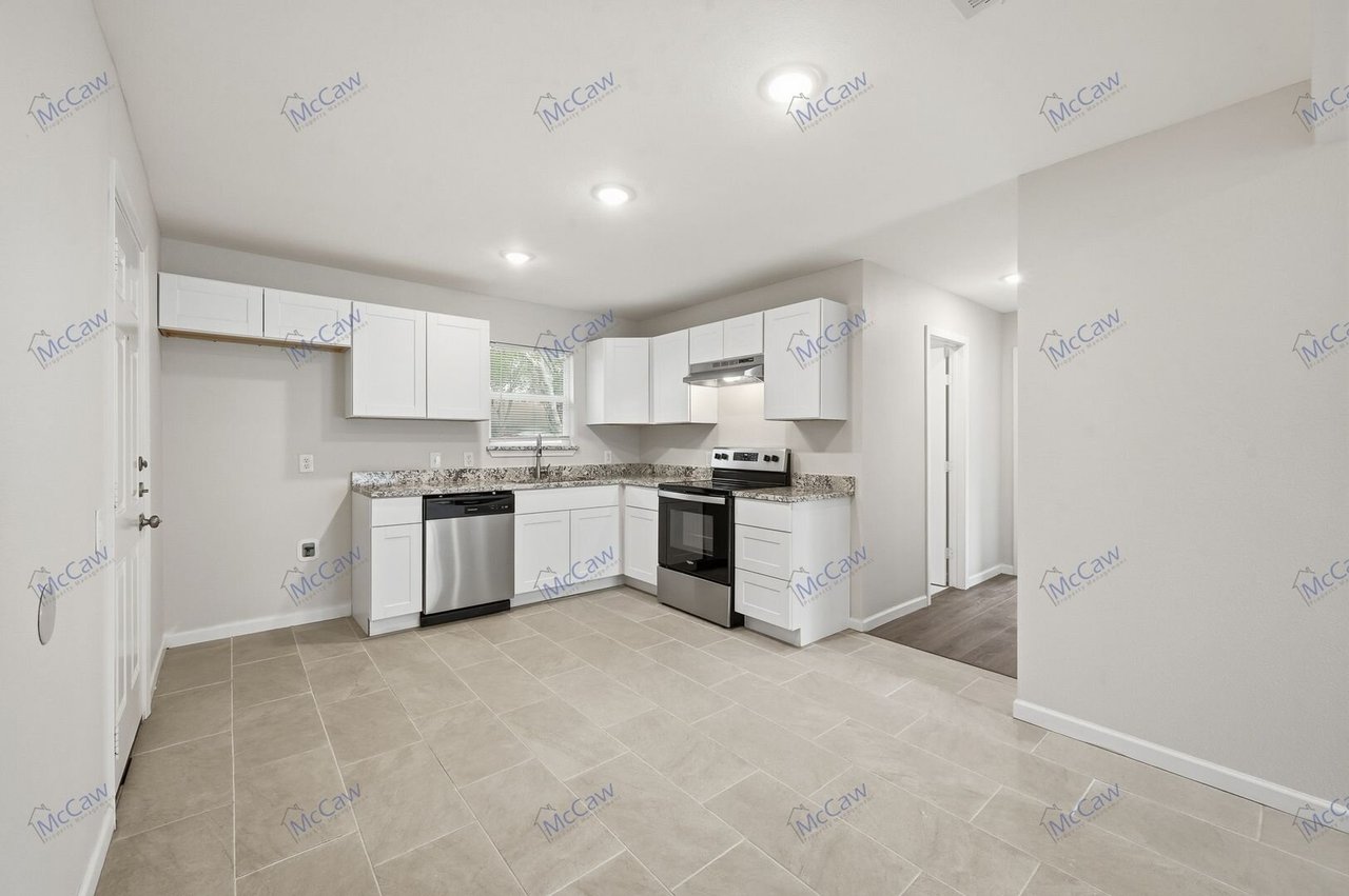 4229 Comanche St. Fort Worth, TX 76119