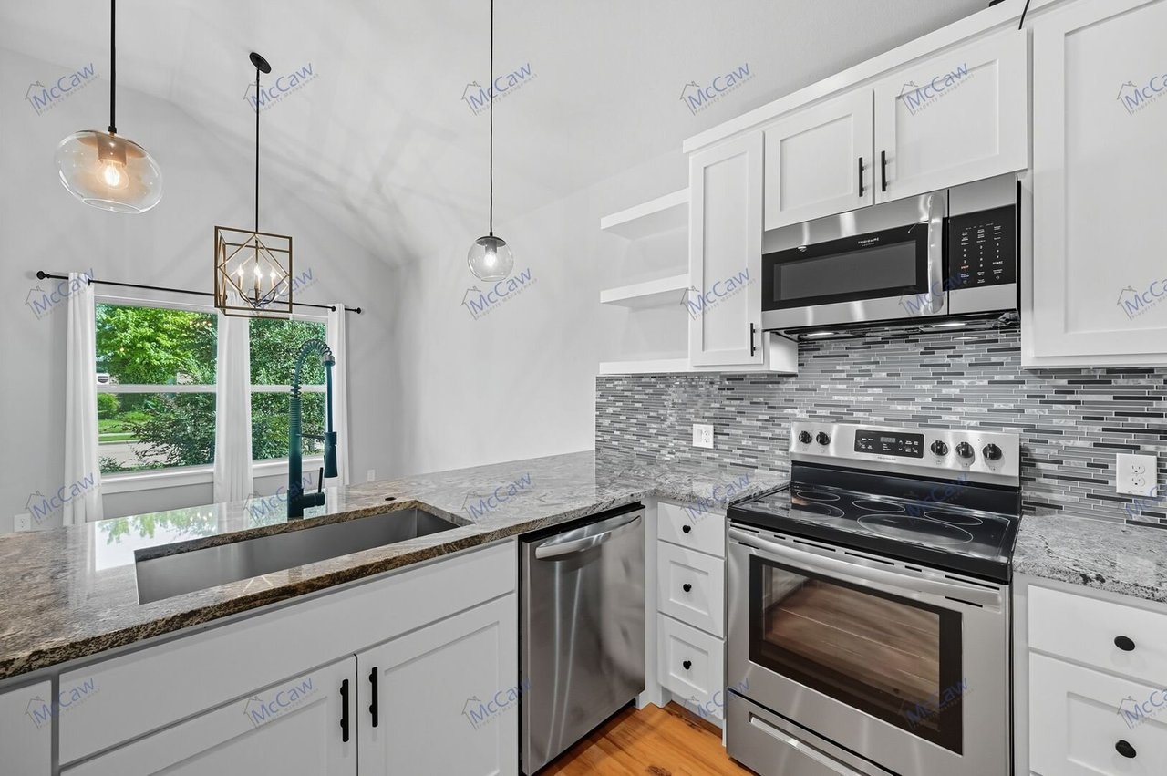 10022 Everton Place Dallas, TX 75217