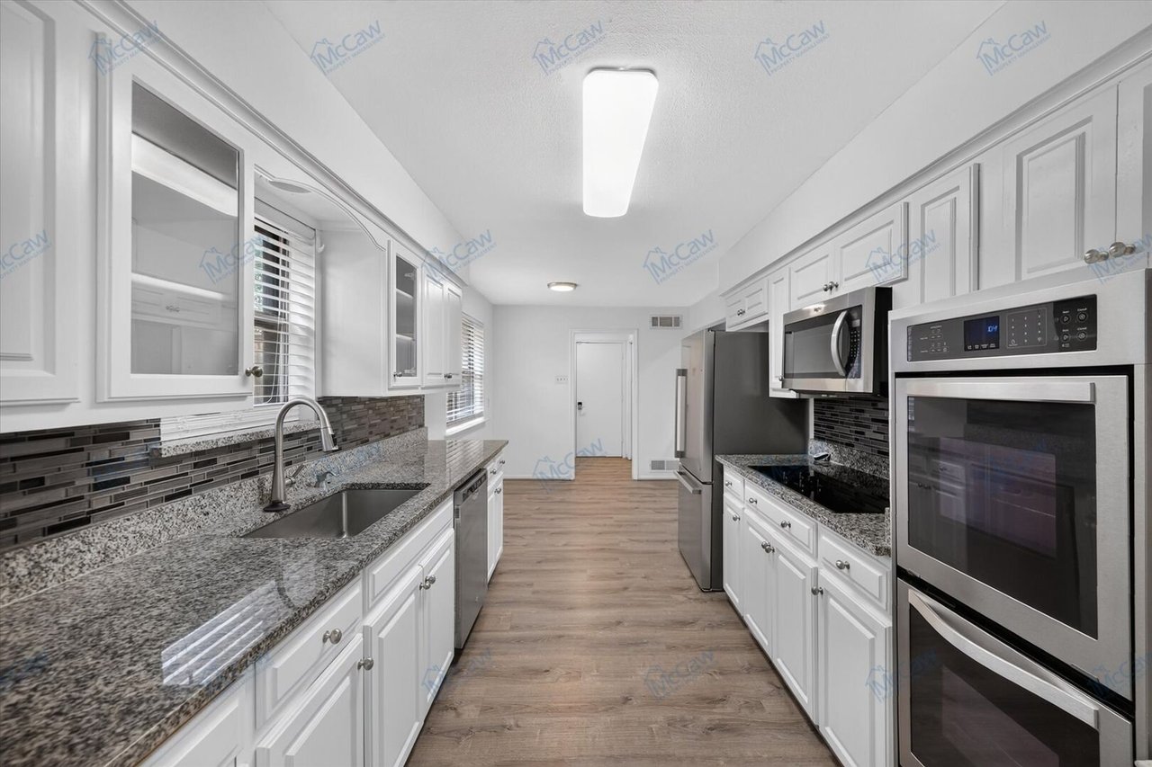 8422 Cadenza Ln. Dallas, TX 75228
