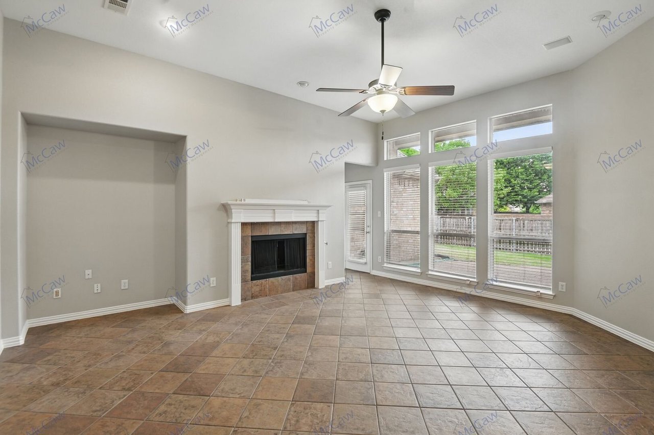 1210 Surrey Ln. Allen, TX 75013