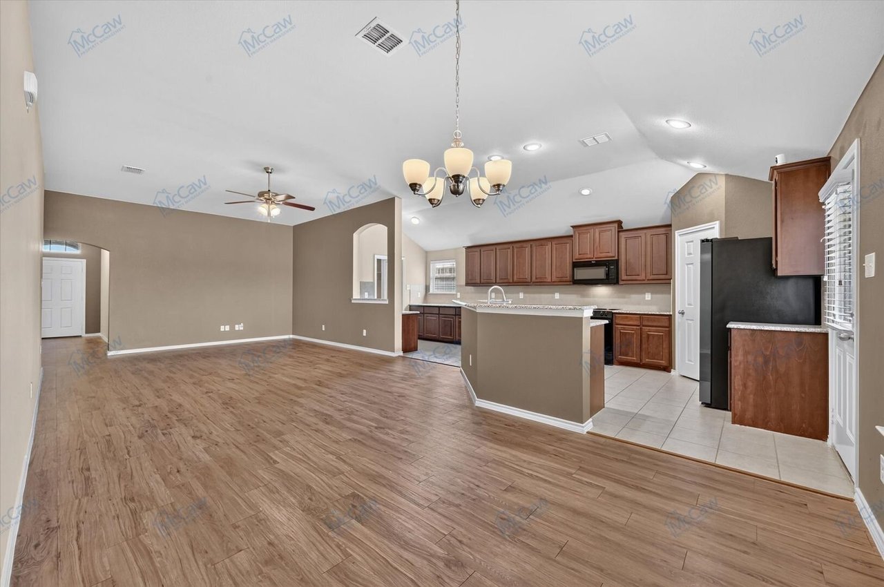 12000 Castleford Way Crowley, 76036
