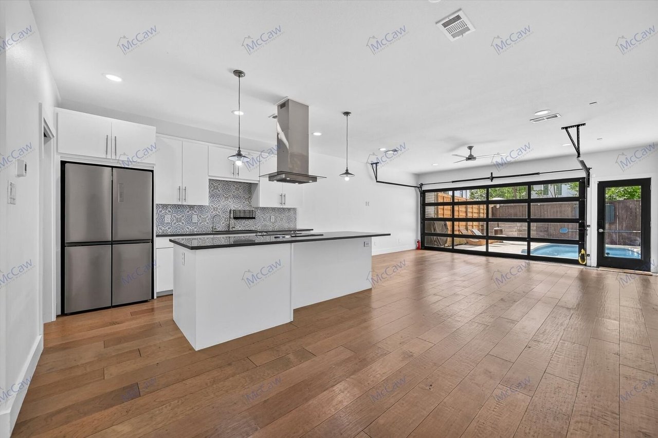 4413 Roseland Ave. Dallas, TX 75204