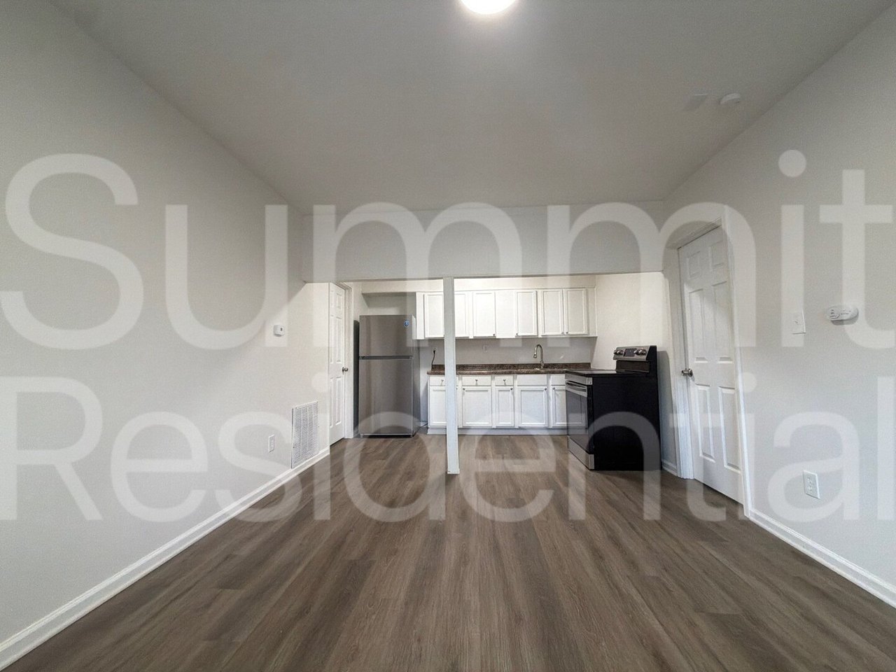 327 Laclede St - #B Indianapolis, IN 46241