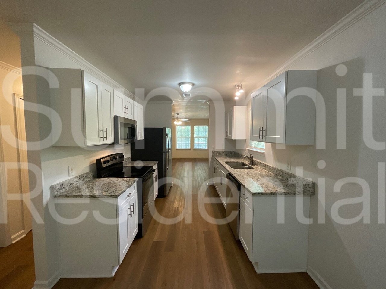 651 Langston Dr SW Atlanta, GA 30315