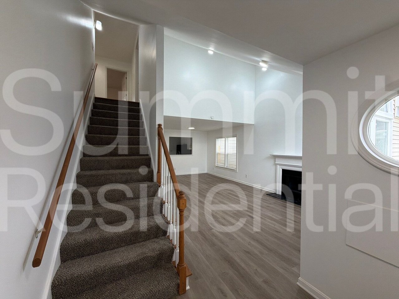 10507 Bay Pointe Ct Louisville, KY 40241