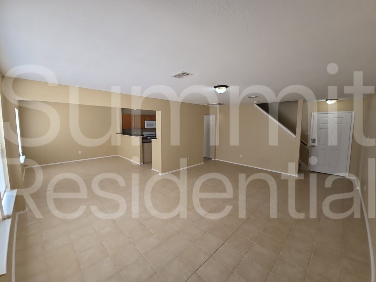 830 N Oak Dr Houston, TX 77073