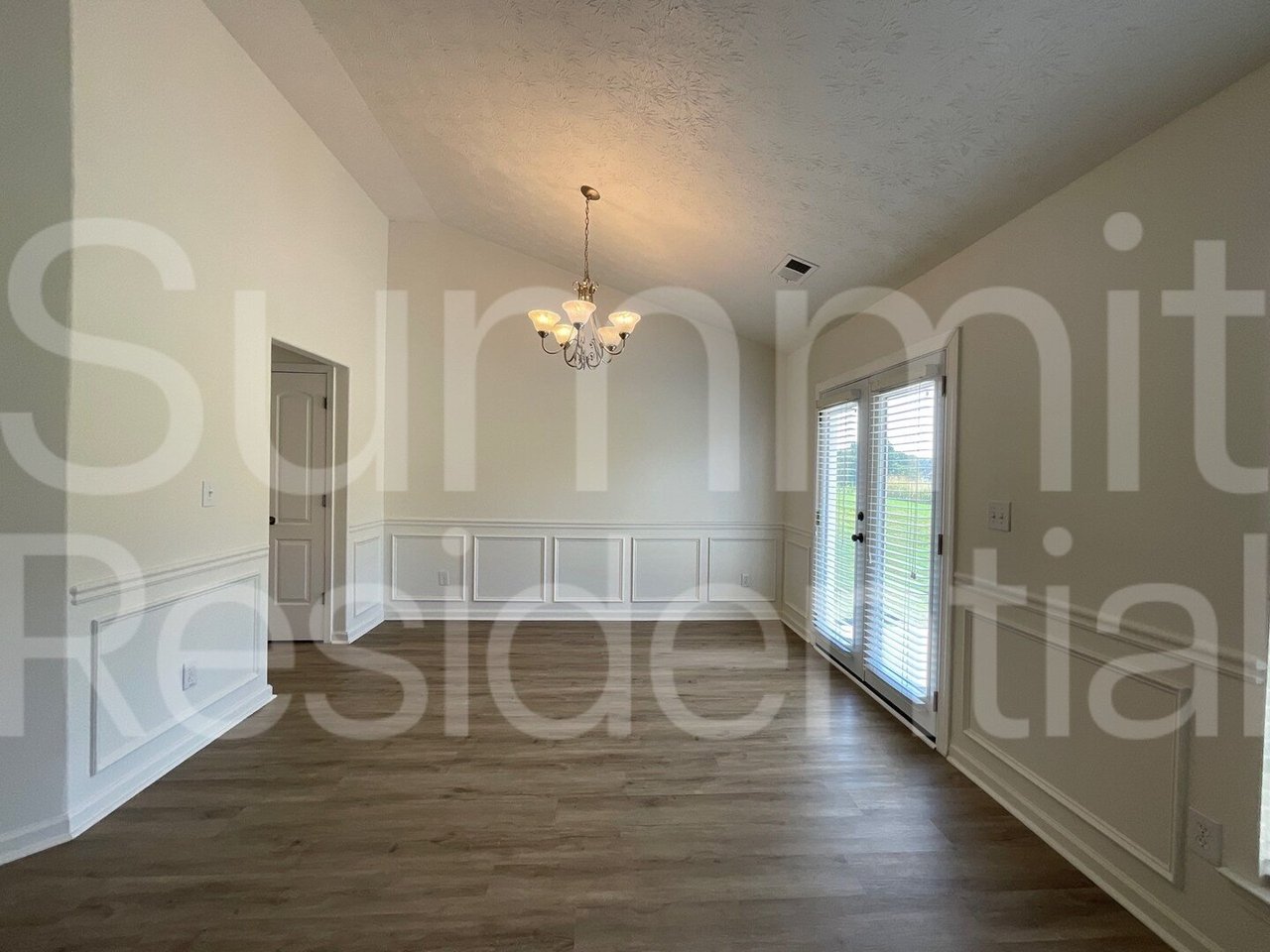 197 Summit View Dr McDonough, GA 30253