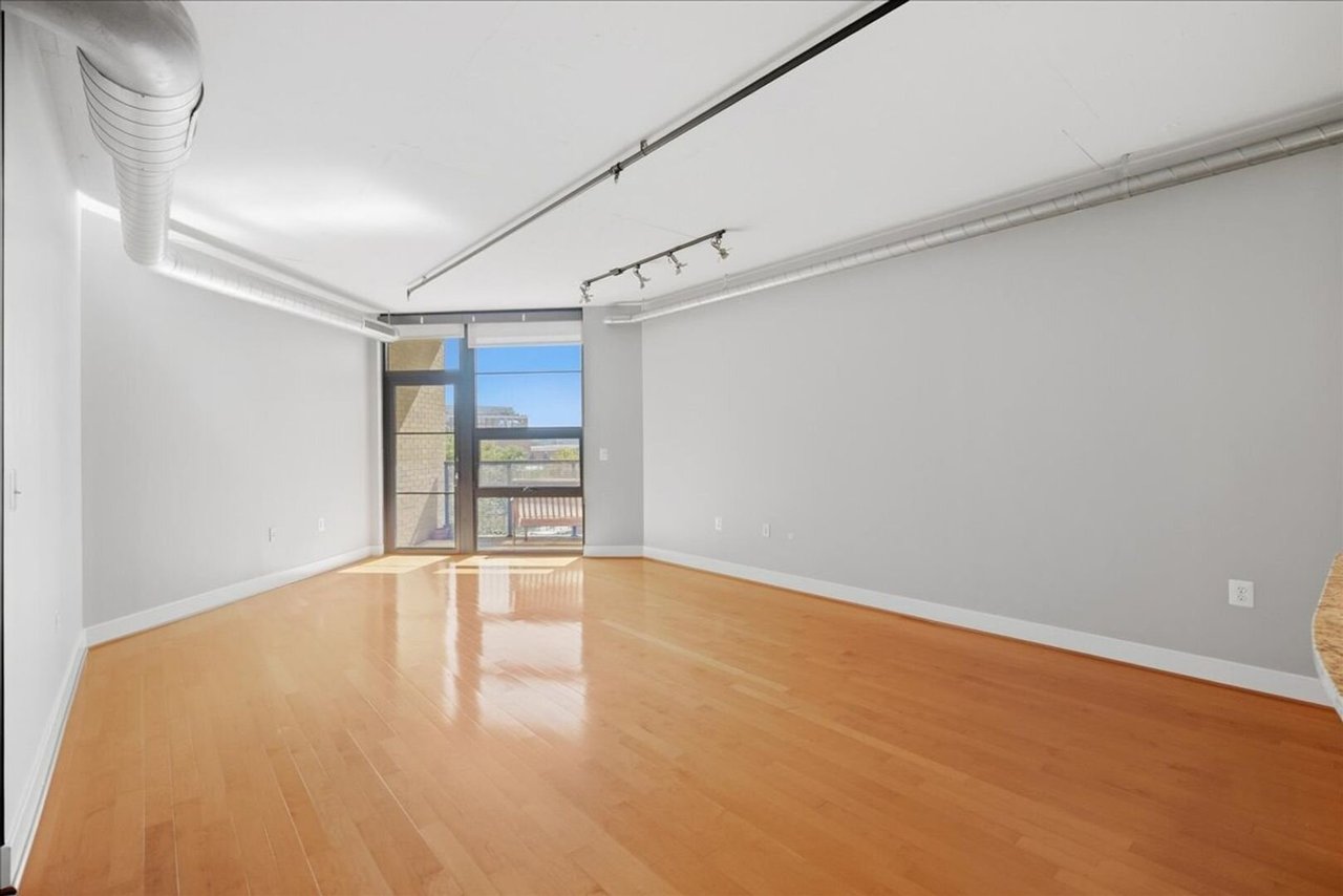 2125 14Th St NW Unit #405 Washington, DC 20009