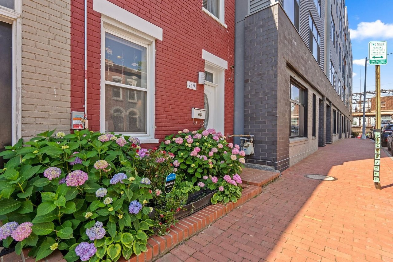 219 Parker St. NE Washington, DC 20002