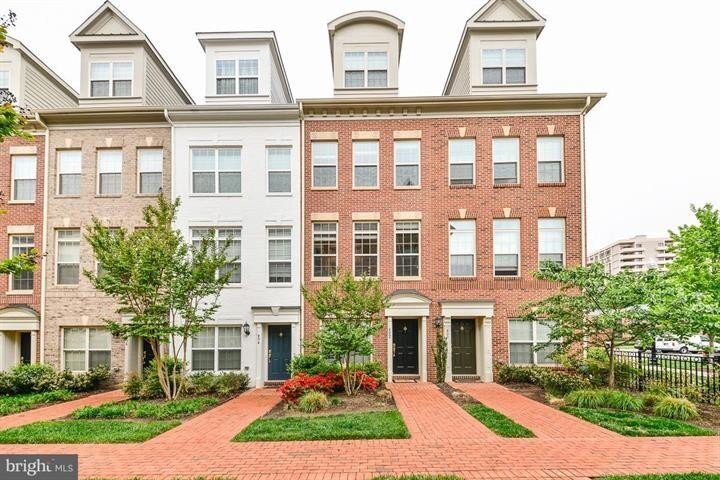 402 N Thomas St. Arlington, VA 22203-3108