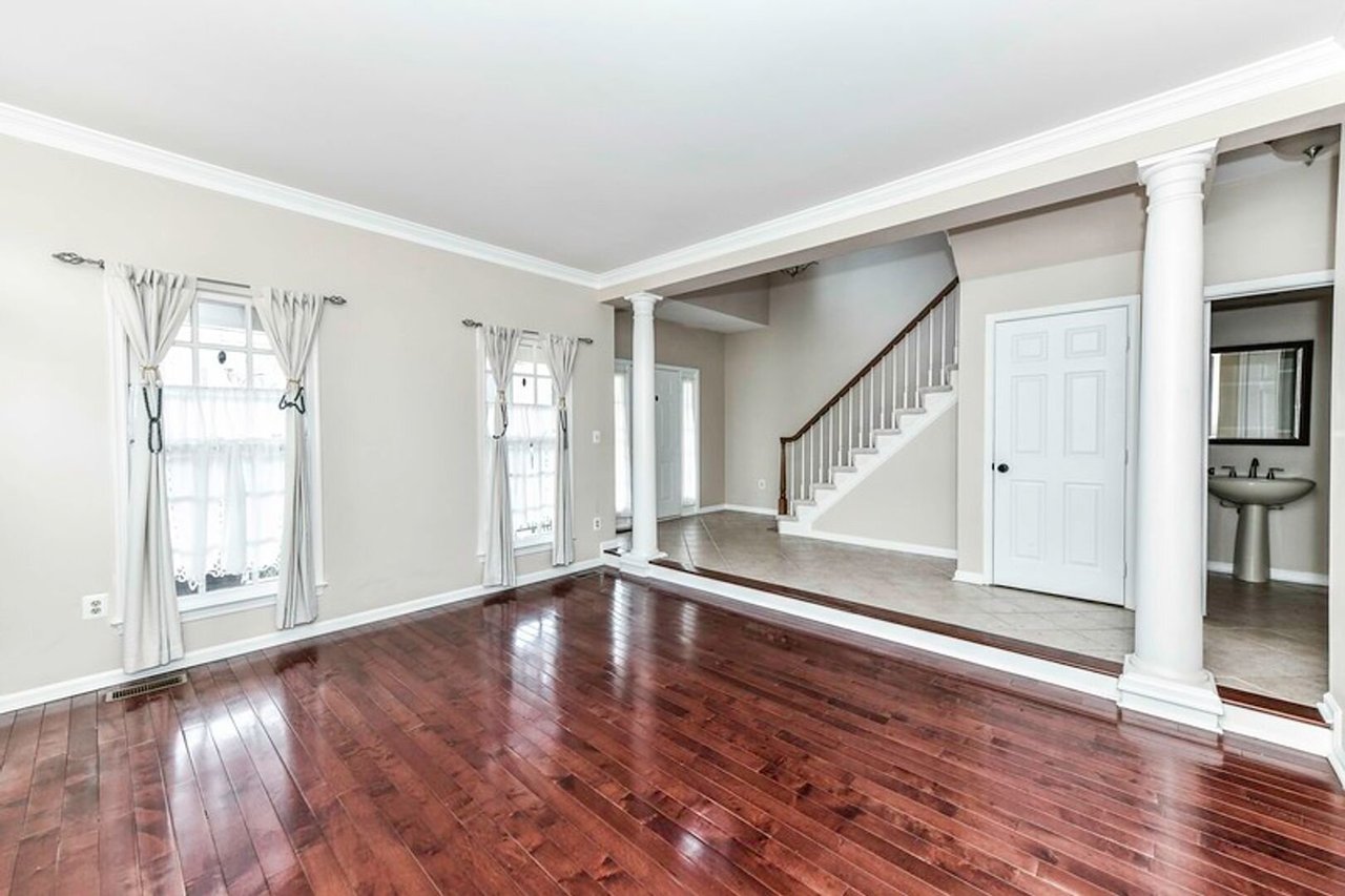 14709 Muddy Creek Ct. Centreville, VA 20120