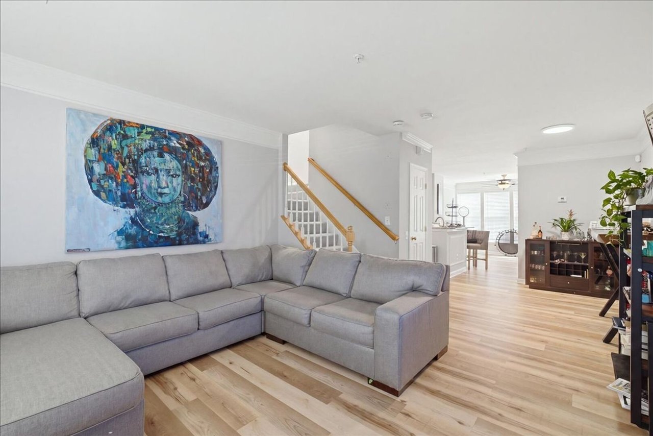 12781 Fair Crest Ct Fairfax, VA 22033