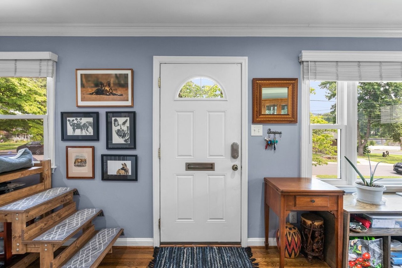 3904 Lantern Dr Silver Spring, MD 20902
