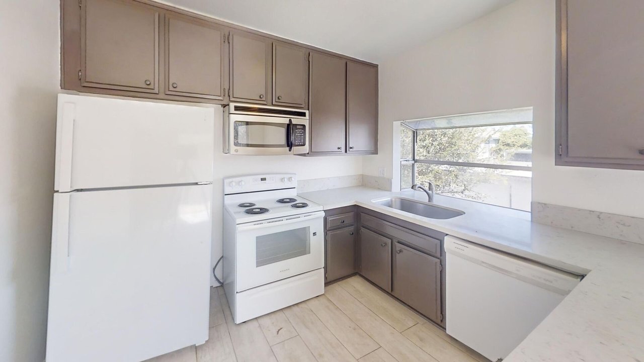 14702 Plaza Dr Units A-D - Unit D Tustin, CA 92780