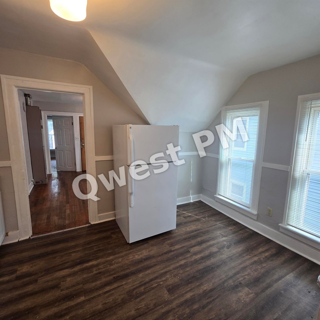 919 Davis Ave NW #2