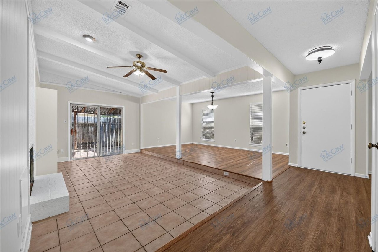 4900 Inverness Ave. Fort Worth, TX 76132
