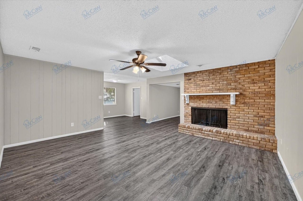 6401 Winn St. Fort Worth, TX 76133