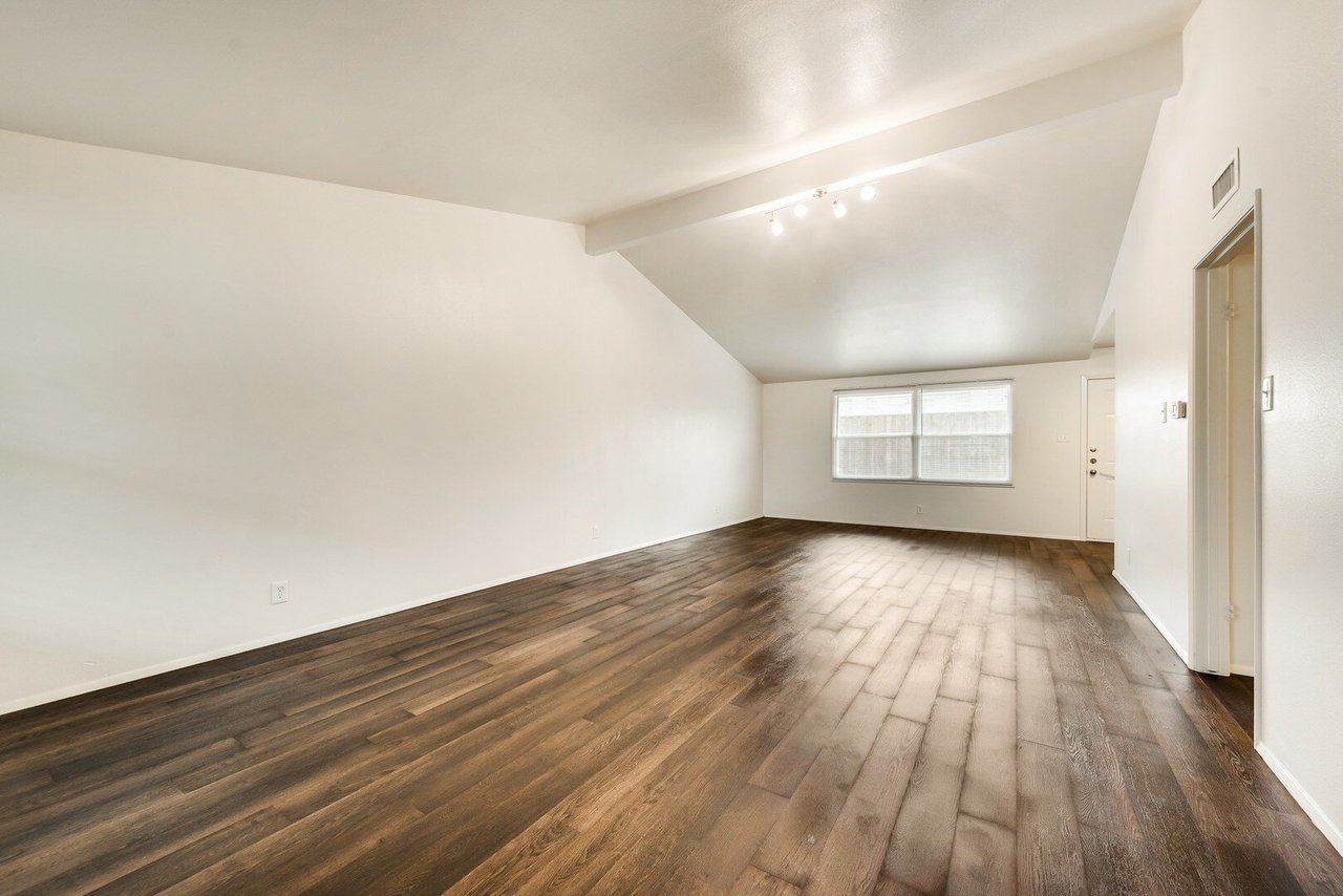 12051 High Meadow Dr Dallas, TX 75234-7817